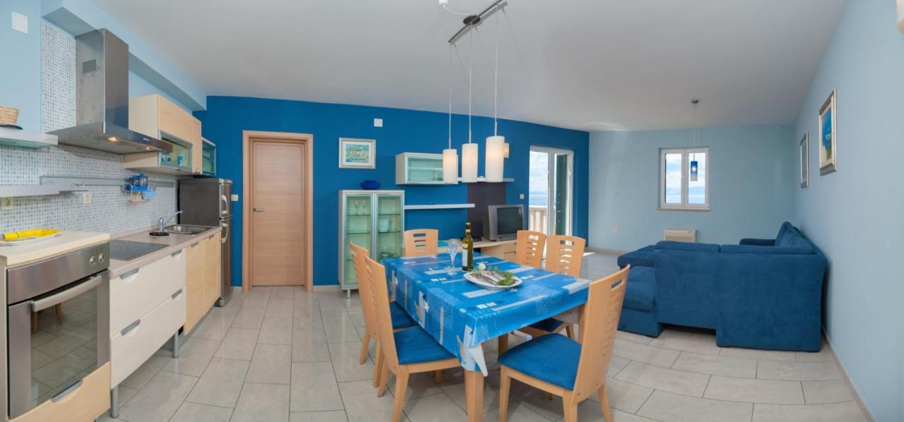 Apartments By The Sea Postira, Brac - 15242 Dış mekan fotoğraf
